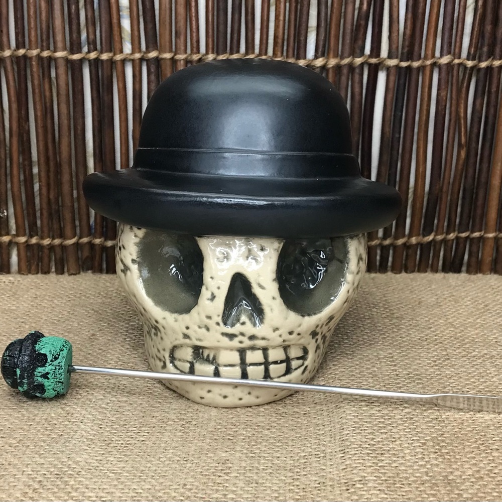 Tiki Tony The Cellar Gentleman Skull Mug Munktiki Imports Retired